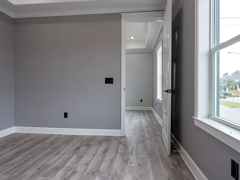 1801 Rosenberg — Photo 48