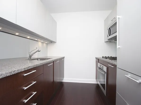 100 Riverside Blvd APT 11T, New York, NY 10069