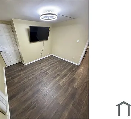 6043 Wister St #2F — Photo 8