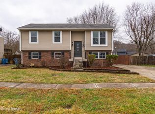 9704 Ranger Rd, Louisville, KY 40229