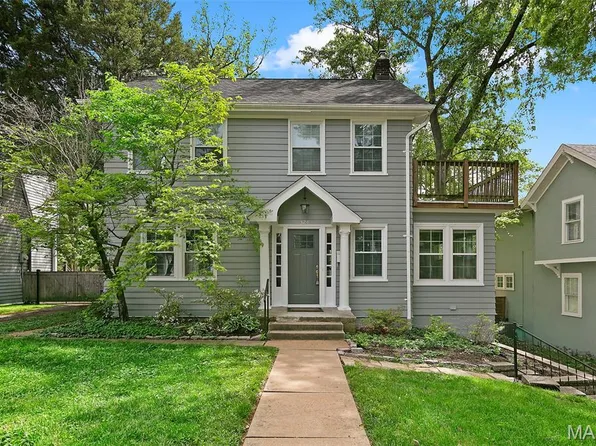 324 Stark Ct, Saint Louis, MO 63119