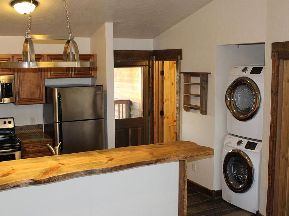 2nd image of 1905 Trail St Unit 203