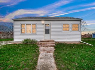 380 Evanston Rd, Kingsford Heights, IN 46346