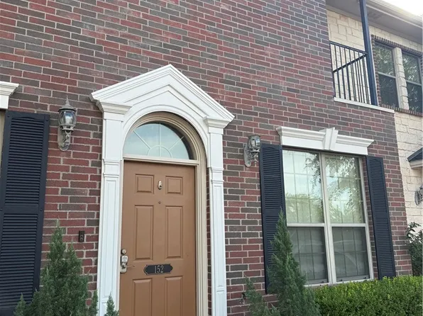 152 Forest Dr, College Station, TX 77840