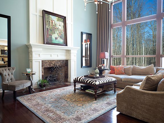 Floor to ceiling windows.