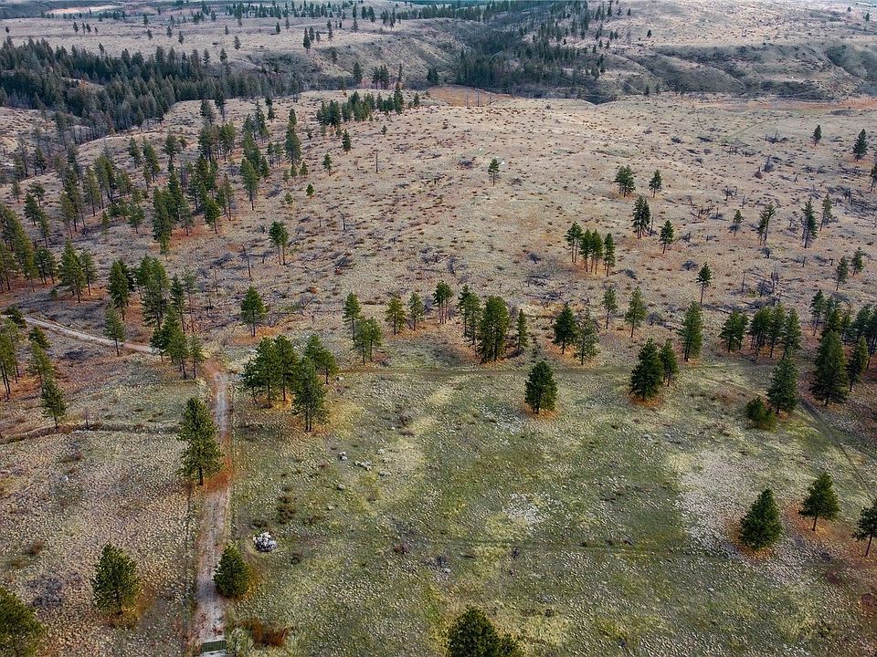 2nd image of 22 Landers Rd.