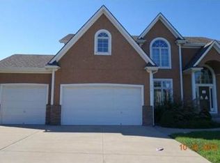 300 SE Battery Dr, Lees Summit, MO 64063