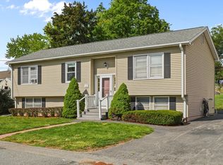 15 Linda Ave, Methuen, MA 01844