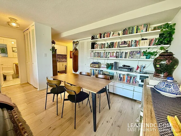 1311 Delaware Ave SW #S541 — Photo 10