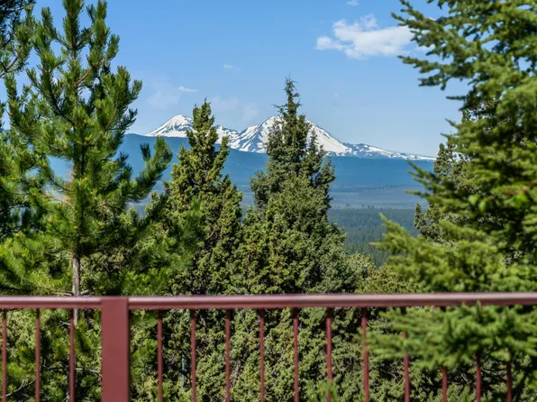 2594 Obrien Ct, Bend, OR 97703