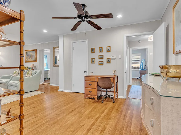 1383 S White Station Rd — Photo 10
