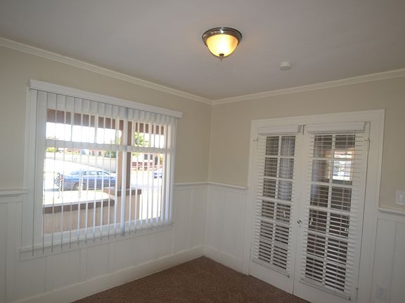 5th image of 1160 W 104th St