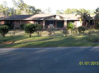 1713 W Forest Dr, Douglas, GA 31533