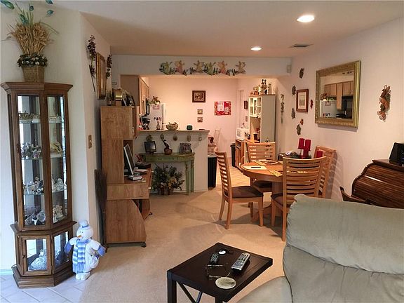 3rd image of 6147 Welden Ct