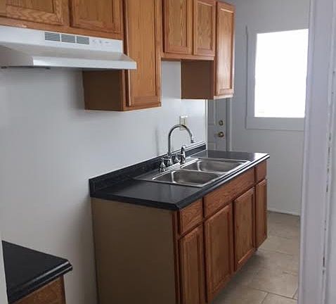 2nd image of 3123 W 22nd St