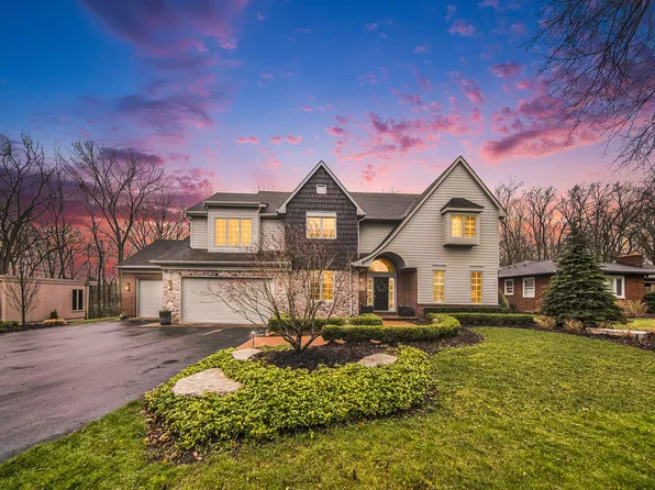 2940 Overridge Dr, Ann Arbor, MI 48104