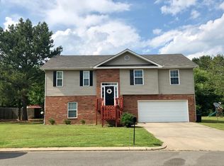 131 Elbert St, Chatsworth, GA 30705