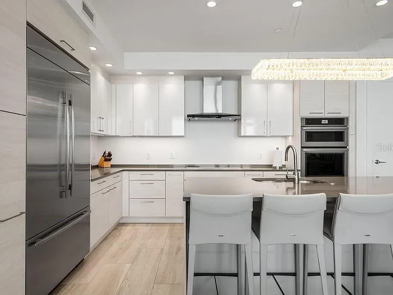 1155 N Gulfstream Ave #802 — Photo 19
