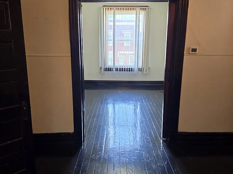 3421 Hartford St — Photo 9