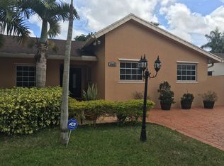 10935 SW 139th Ct, Miami, FL 33186