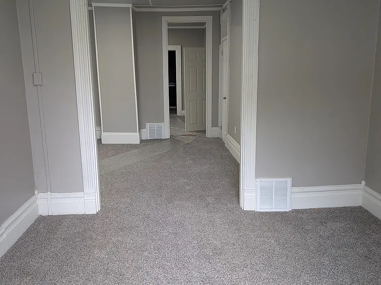 56 S 16th St #1-2 — Photo 9