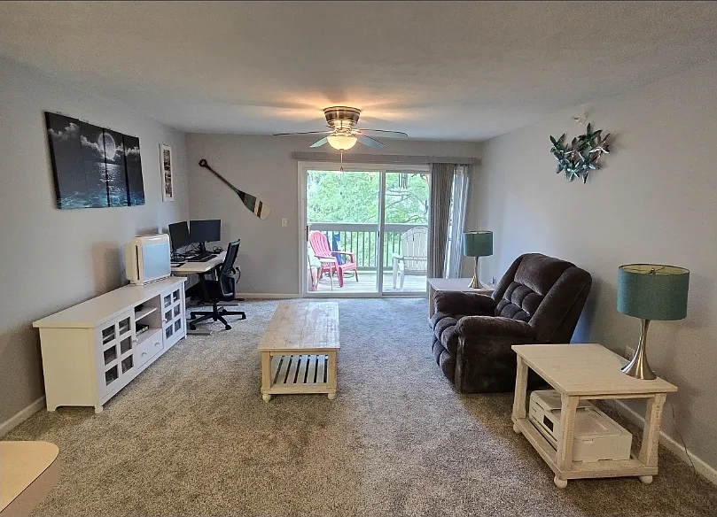 2 bed, 1124 sqft, $1,450 — Photo 3
