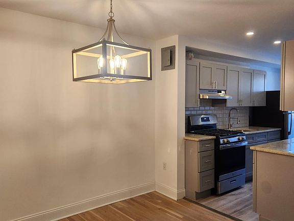 4th image of 6041 75th St Floor 1