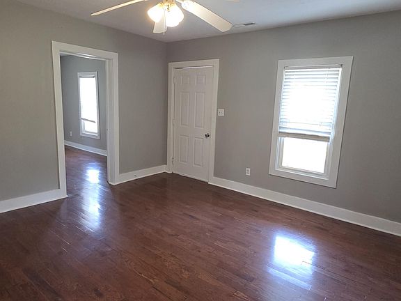 4th image of 4535 Hendron Rd