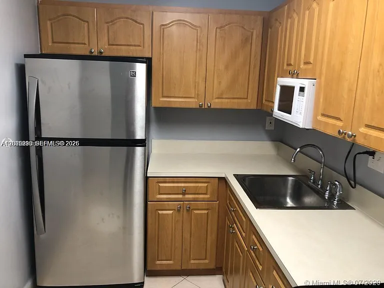 8405 NW 8th St #206 — Photo 1