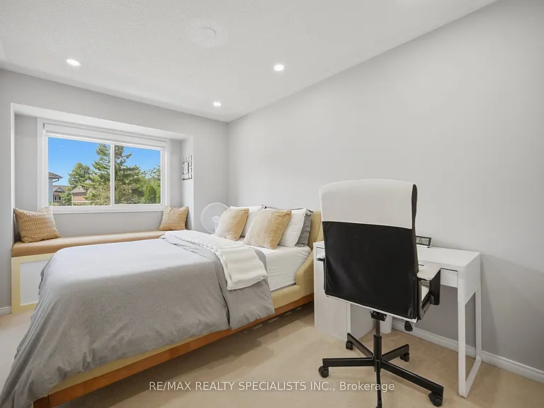 5230 Glen Erin Dr #119 — Photo 32