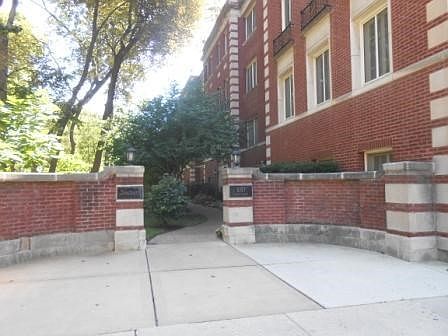 1st image of 1033 Ontario St APT 3CS
