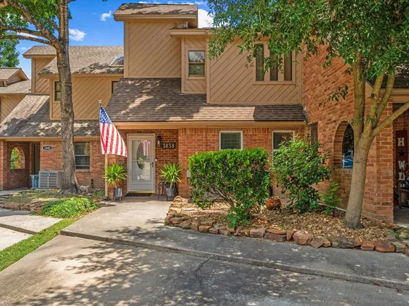 3838 Knollcrest Dr, Montgomery, TX 77356