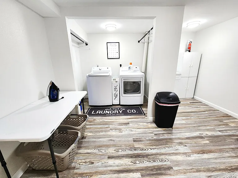 In-unit washer and dryer _ furnished 30+ day rental in Aurora CO