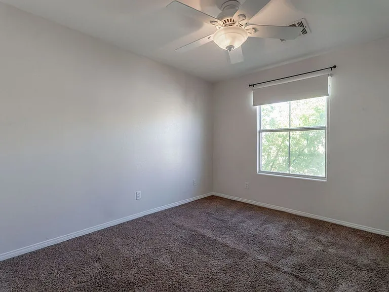 4793 Hampstead Heath Ct — Photo 22