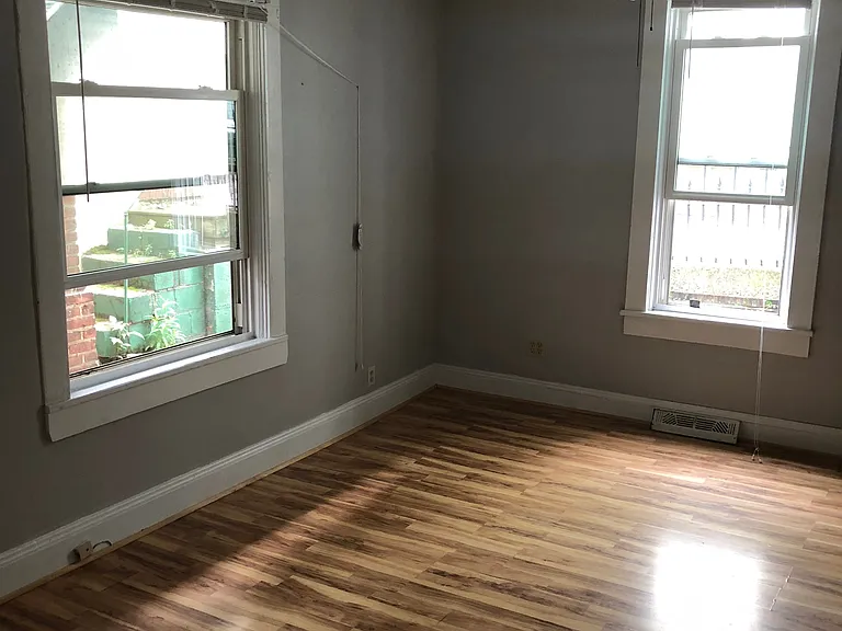 2106 Murray Hill Rd #4 — Photo 1