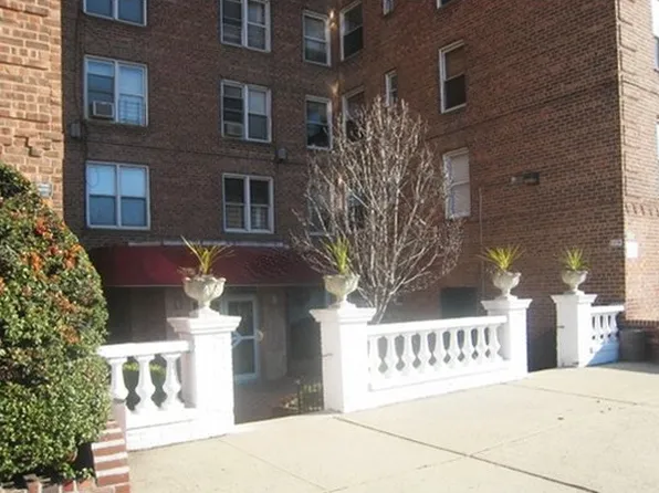 2525 Nostrand Avenue image 1 of 10