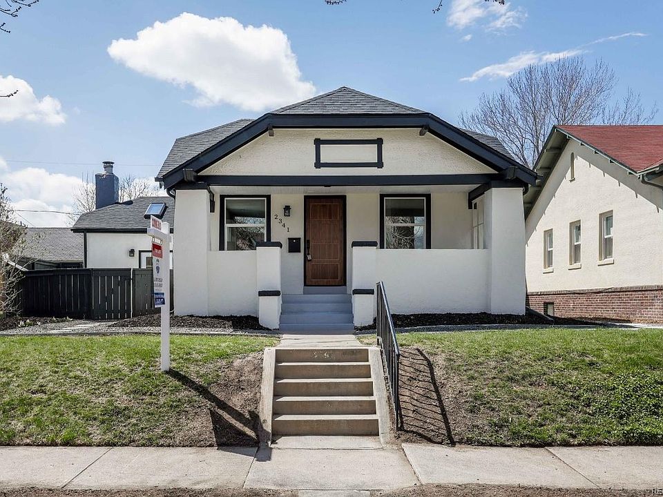 2nd image of 2341 Forest St