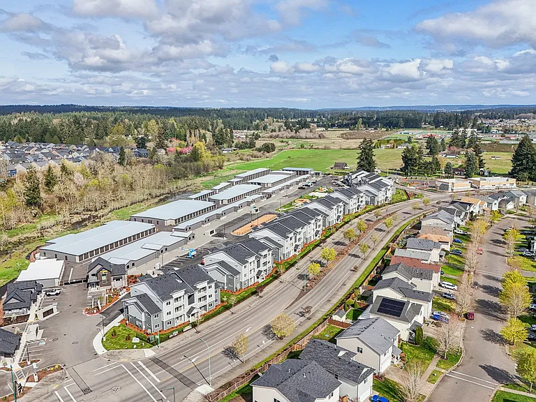 Tahoma Terrace Apartments — Photo 30