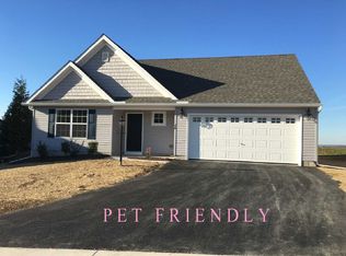 225 Spring Meadows Rd, Manchester, PA 17345