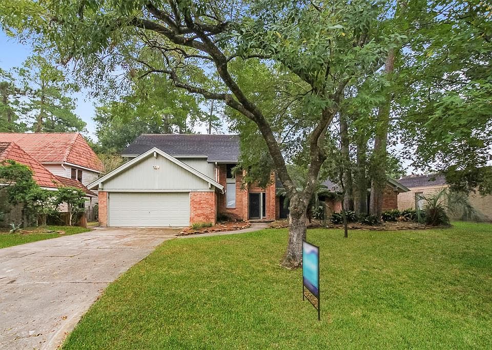1st image of 20330 Spoonwood Dr