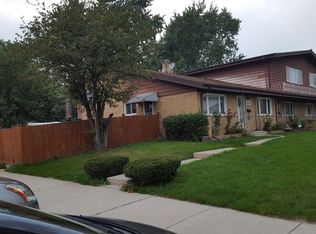 7028 Carol Ave, Niles, IL 60714