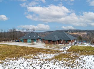 376 Burns Rd, Waymart, PA 18472