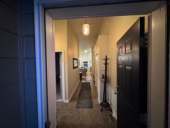 3rd image of 3412 Burlington Dr