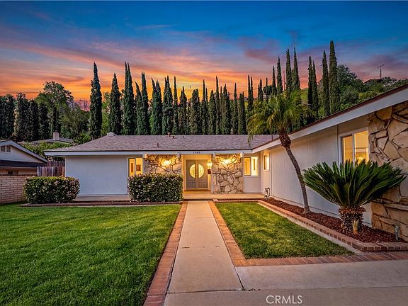 3rd image of 1869 Morning Canyon Rd