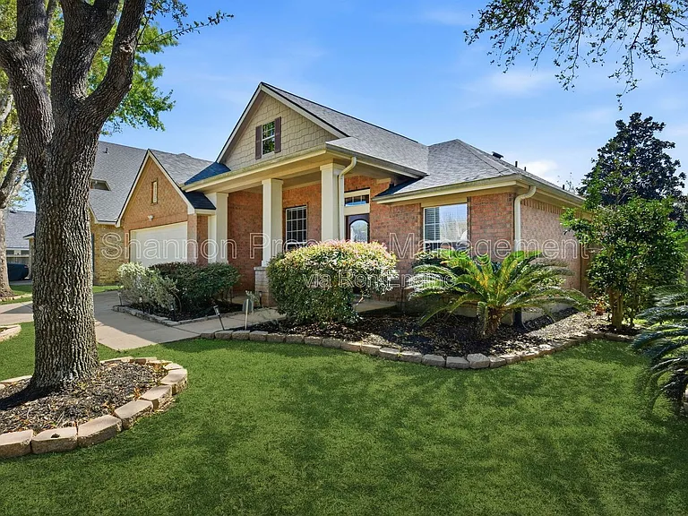 7018 Chapel Meadow Ln — Photo 2