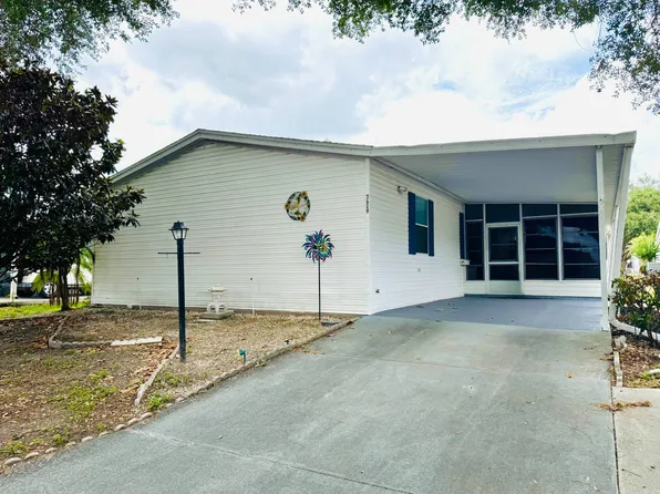 3629 Whistle Stop Ln, Valrico, FL 33594