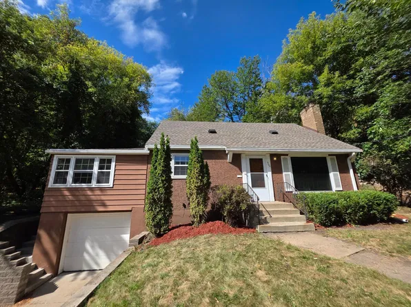 909 Old Lexington Ave, Saint Paul, MN 55116