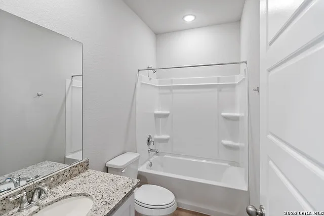 141 Nespral Dr — Photo 28