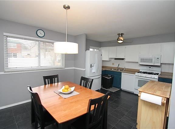 5th image of 9509 Tealridge Dr