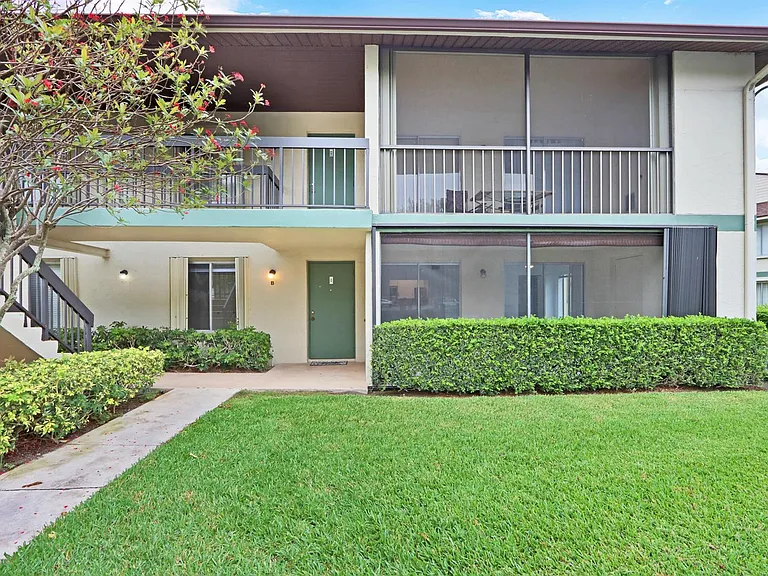 6313 Chasewood Dr #B — Photo 10